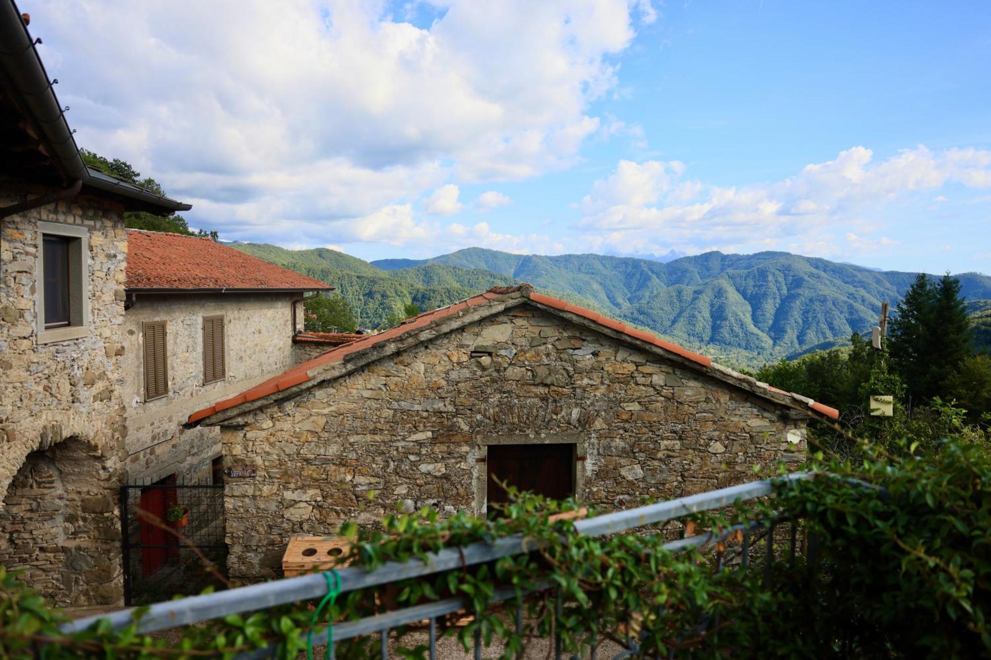 Agriturismo Montagna Verde Apella Licciana Nardi Eksteriør bilde